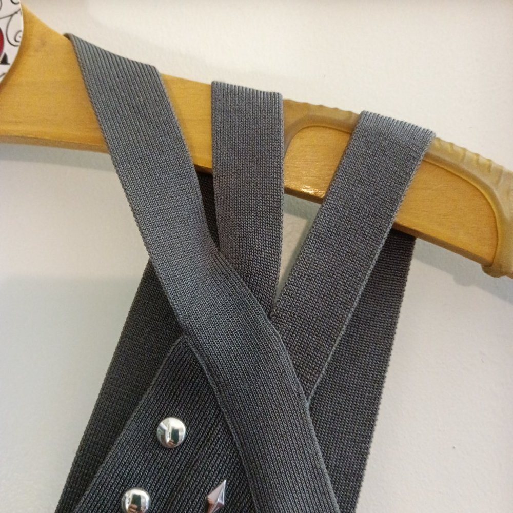 Cache Grey V-Neck Strappy Knit Silver Studded Tank and Matching Cardigan - Picture 4 of 9